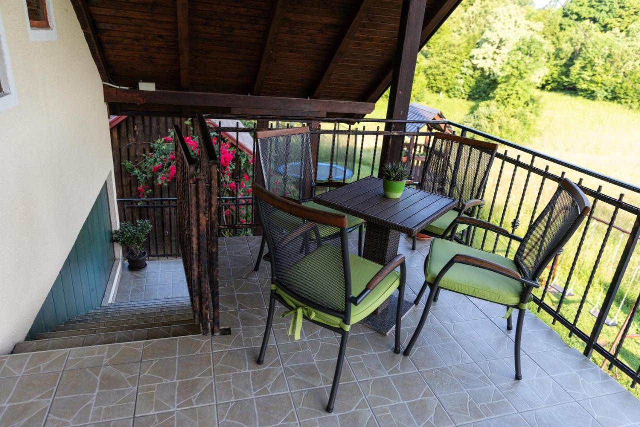 Apartment Mia Слунь Екстер'єр фото